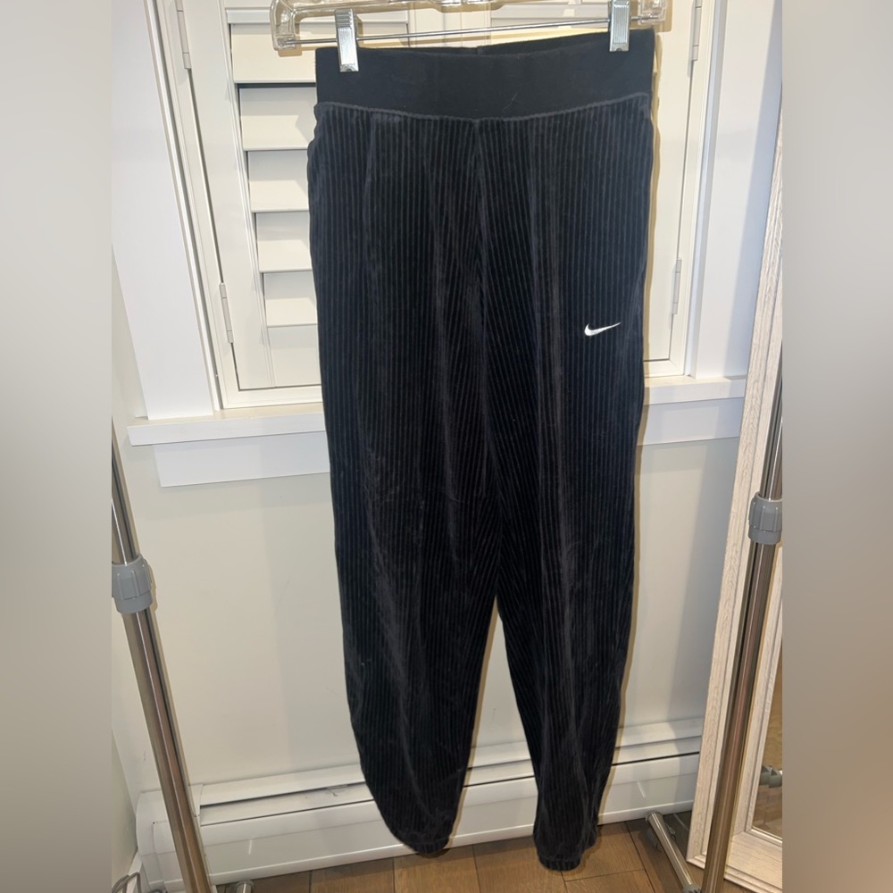 Nike Limited Addition Joggers